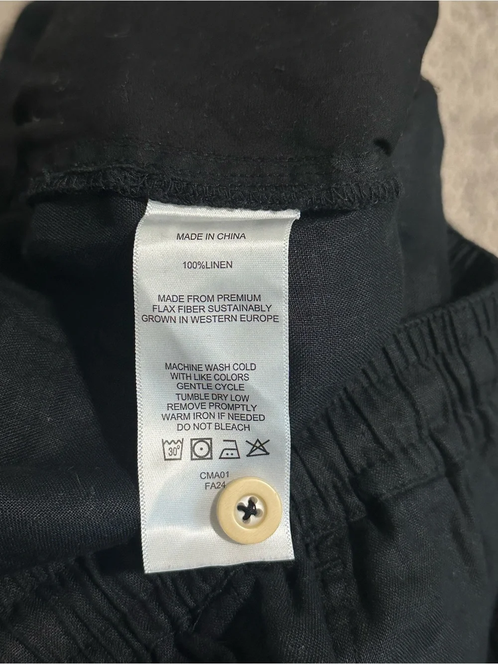 Quince Men’s Black 100% Linen Pants